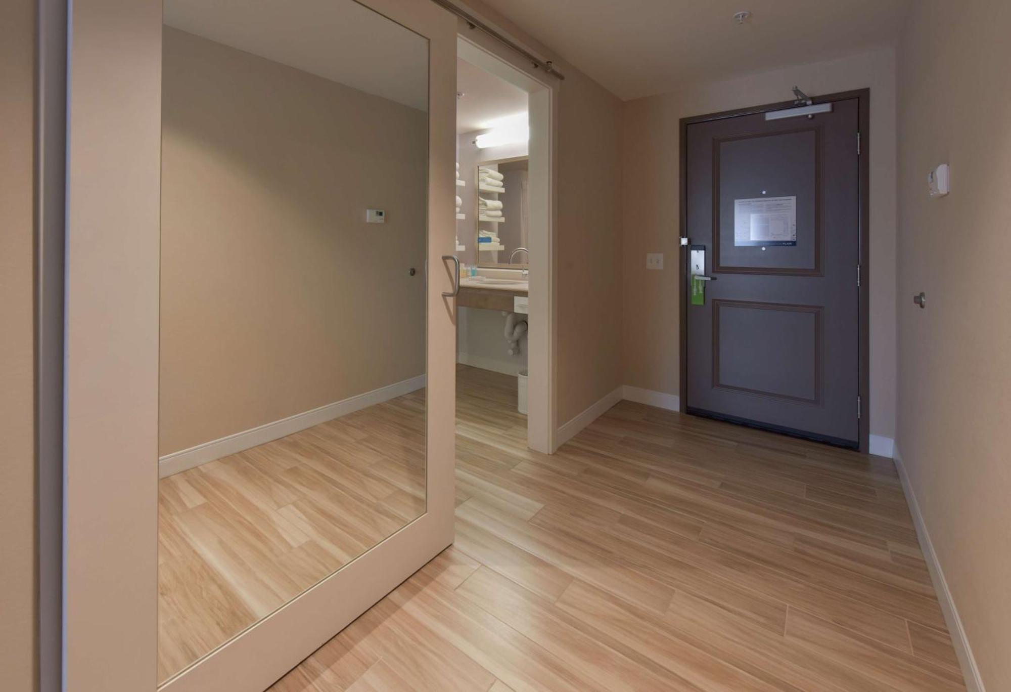 Hampton Inn & Suites Seattle/Redmond Wa Buitenkant foto