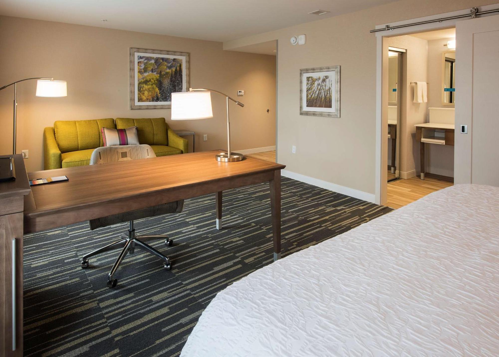 Hampton Inn & Suites Seattle/Redmond Wa Buitenkant foto